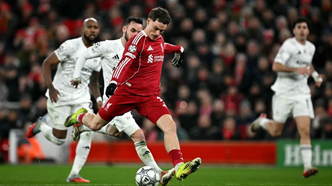 Premier League domina la Liga de Campeones con cinco clasificados a octavos