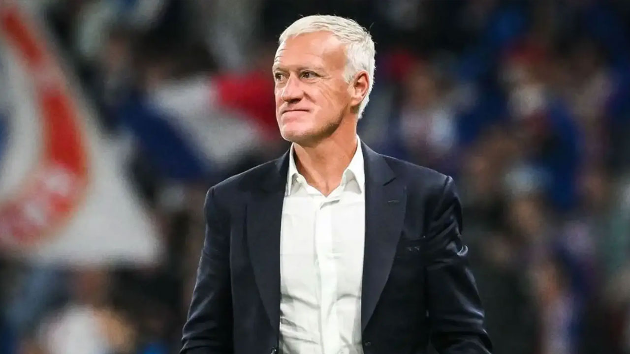 Deschamps admite errores tras triunfo de Francia en debut mundialista