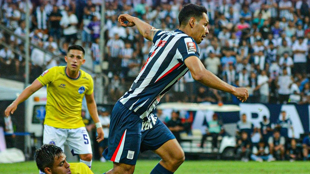 Alianza Lima se impone 2-1 a Comerciantes Unidos y consolida liderato en Apertura