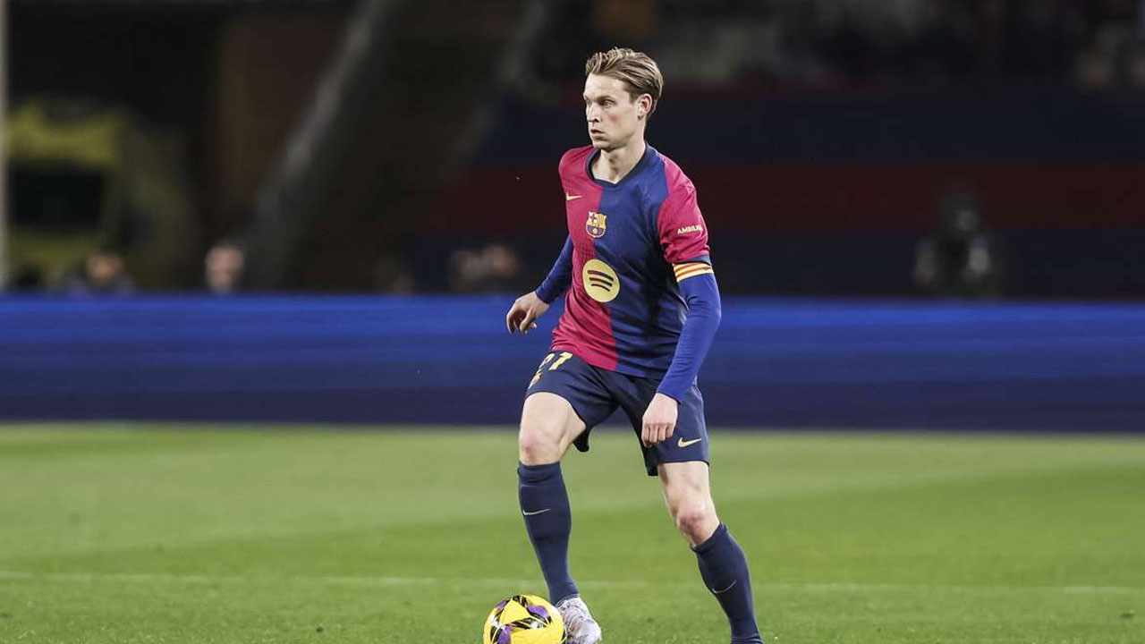 De Jong rechaza rumores en Barcelona: “Tengo muy buena relación con Flick”