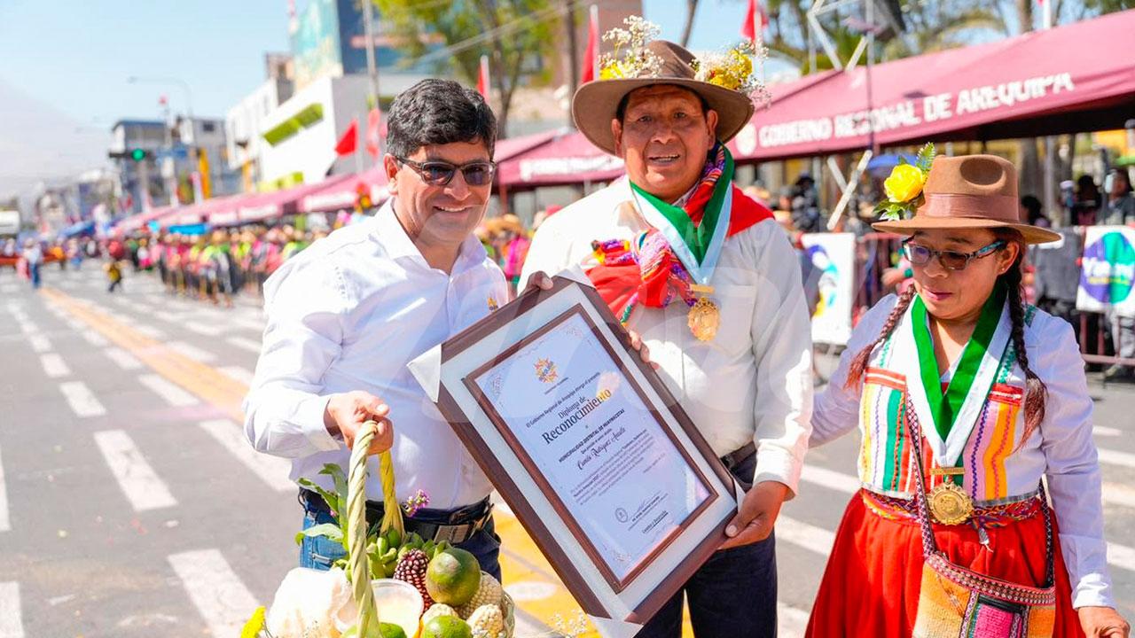 Población de Huaynacotas espera por 4 años recibir su premio ganado en pasacalle del GRA