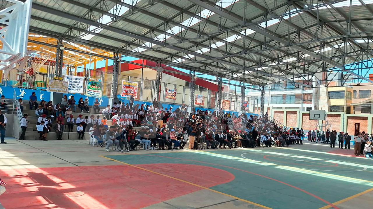 GRA inaugura colegio en Paucarpata donde aún no se puede ingresar
