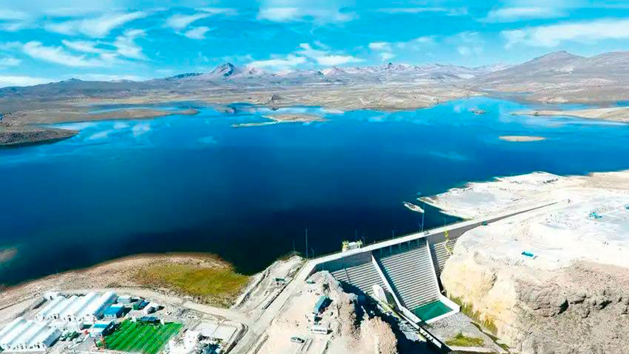 Moquegua: represa Vizcachas libera agua a Tambo