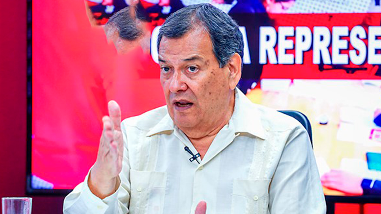 Jorge Nieto evita cuestionar a ministros del gobierno de Keiko Fujimori