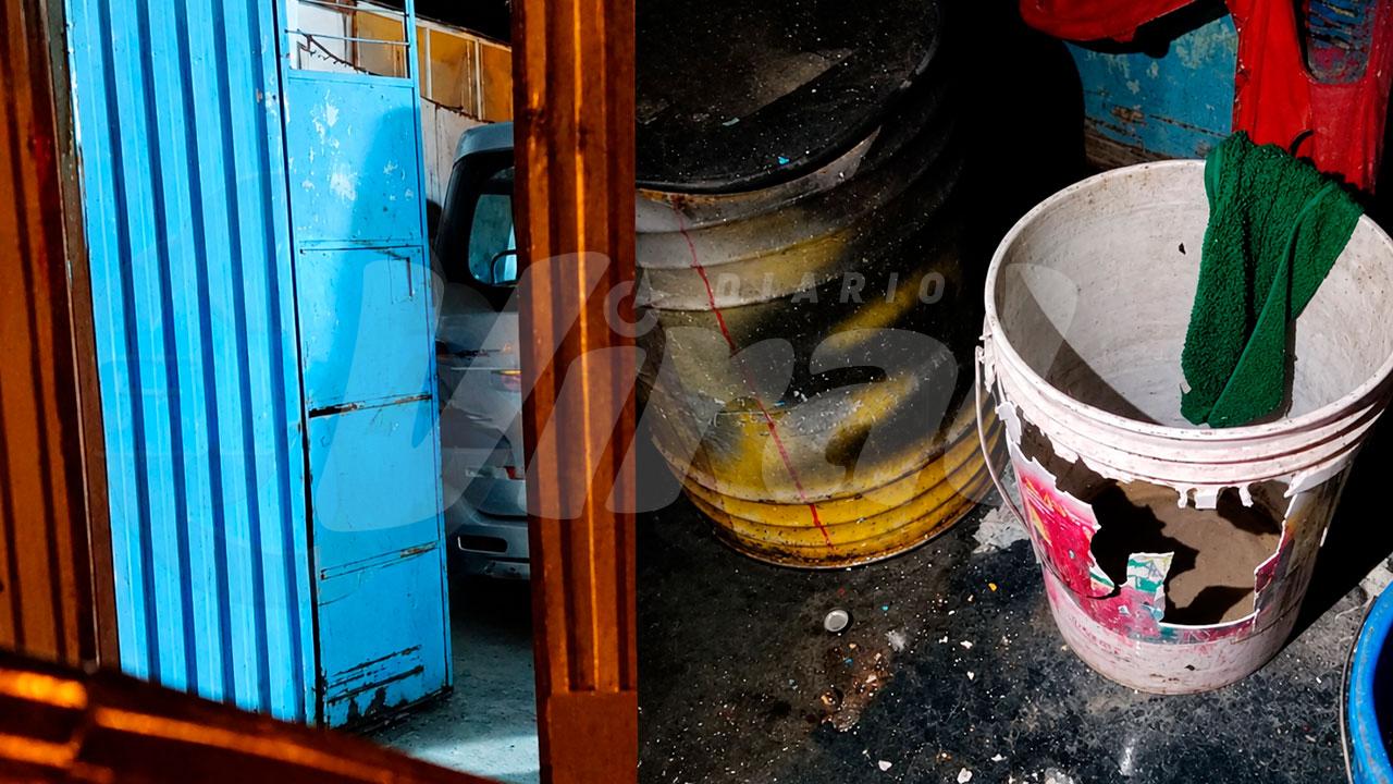 Lanzan explosivo contra local comercial en Mariano Melgar
