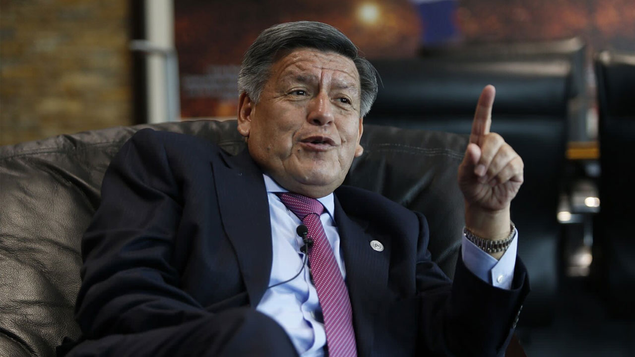 César Acuña anuncia su retiro definitivo de la política: “Chau, política”