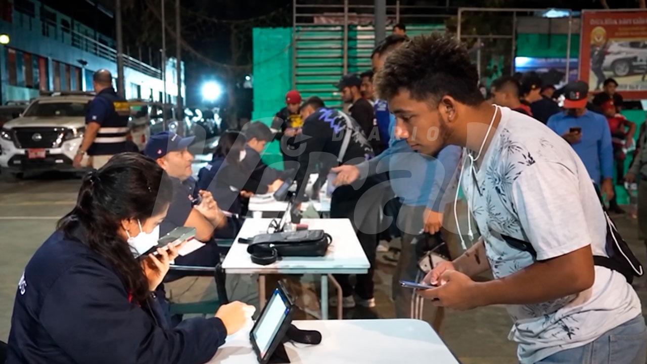 Migraciones interviene a más de 900 extranjeros en 17 regiones 