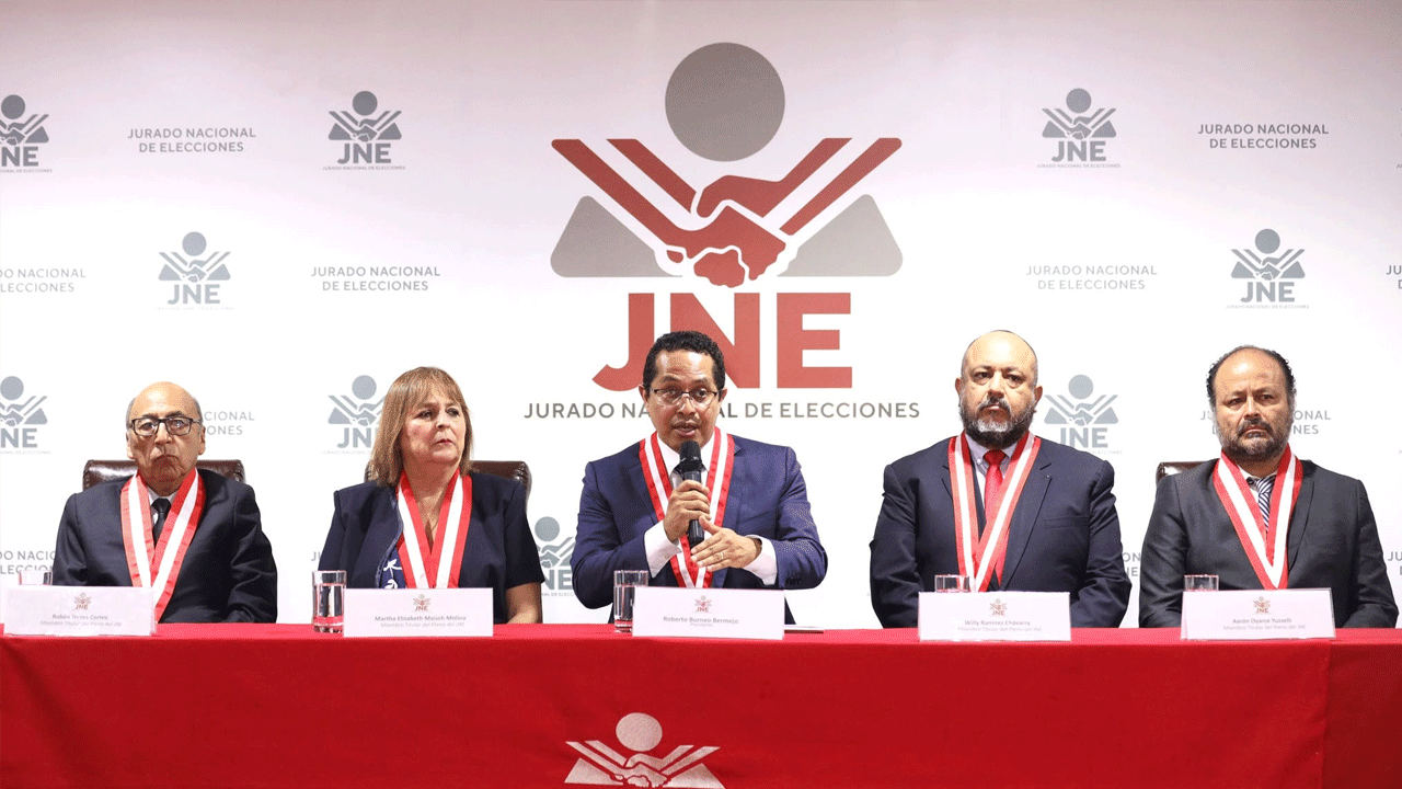 JNE ordena revisión antes de proclamar resultados presidenciales