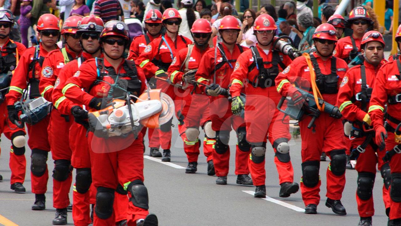Bomberos volverán al Desfile Cívico Militar