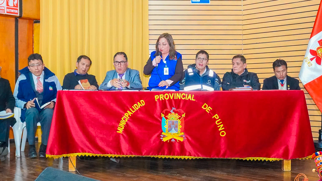 Puno instala mesa técnica para evaluar alza del pasaje urbano a S/ 1.50