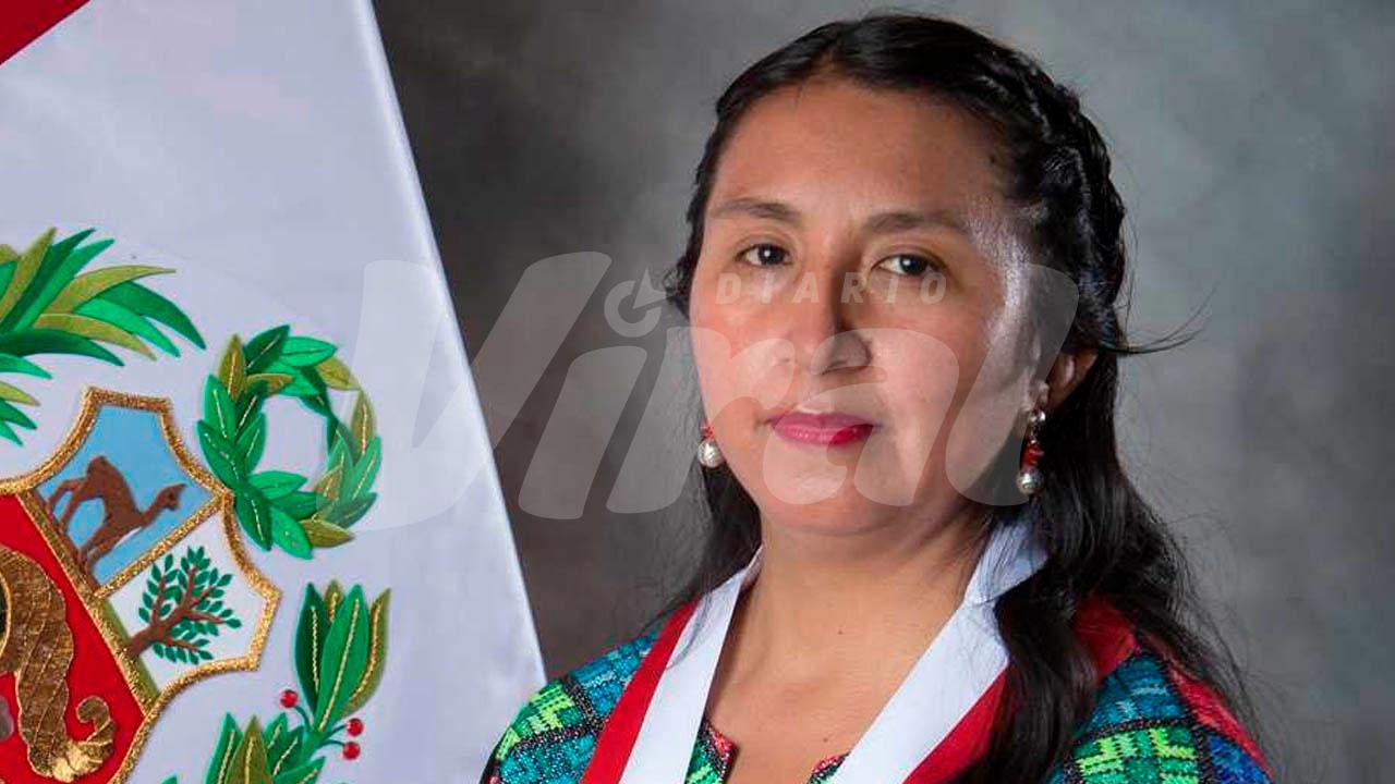 Senadora Ruth Luque cuestiona gestión de Keiko Fujimori