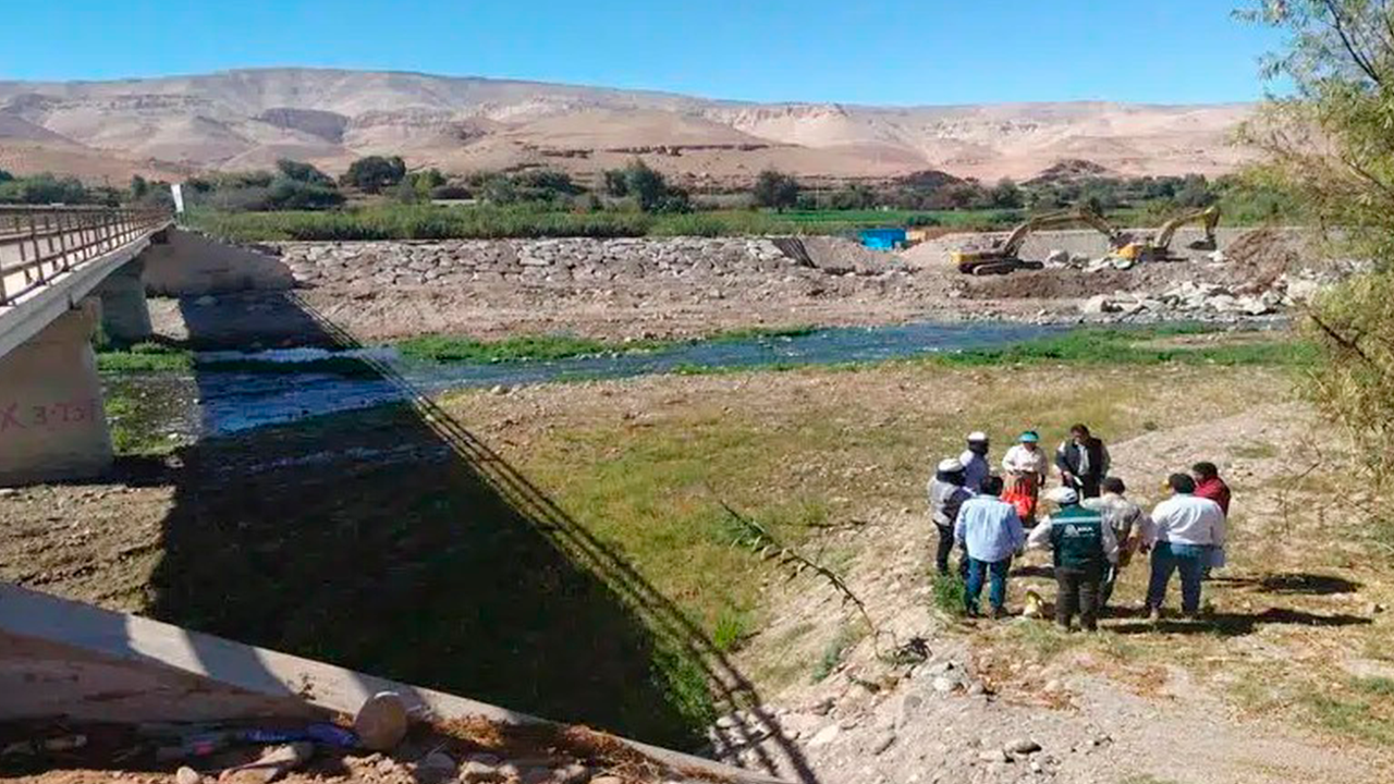 ANA supervisa enrocado del río Moquegua para reducir riesgos ante El Niño