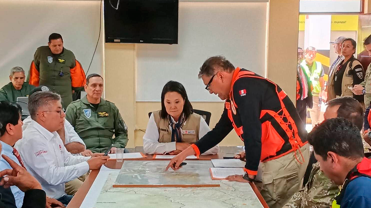 Keiko Fujimori supervisa incendios forestales en Cusco y confirma control de dos focos en Calca