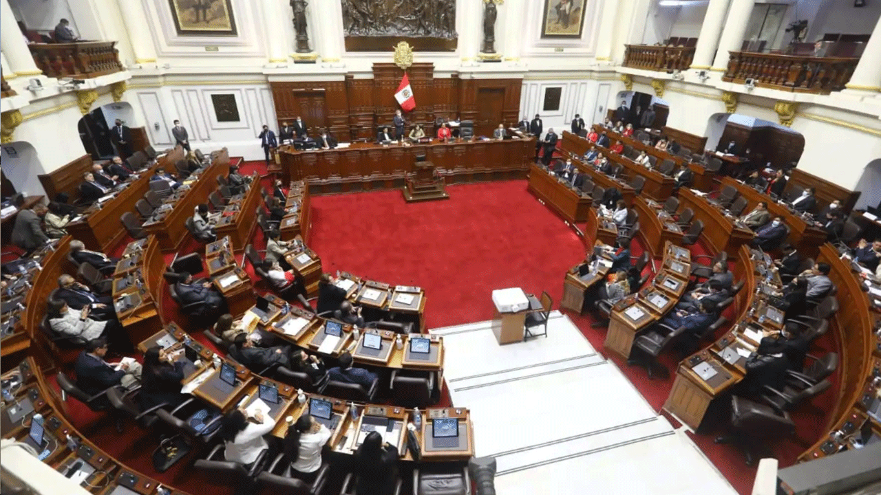 Congreso inicia semana de representación pese a pedido de suspenderla por el caso ‘Chifagate’