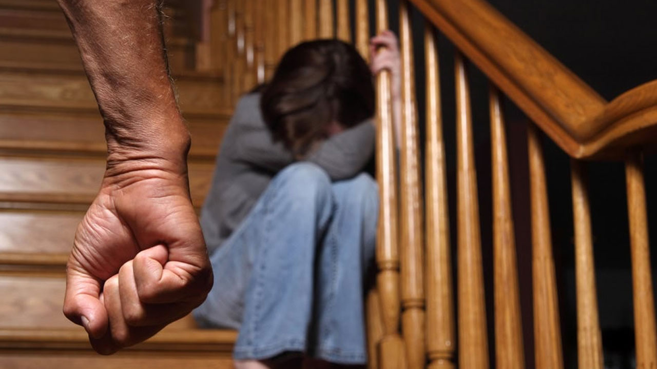 Sujeto a prisión por violencia familiar