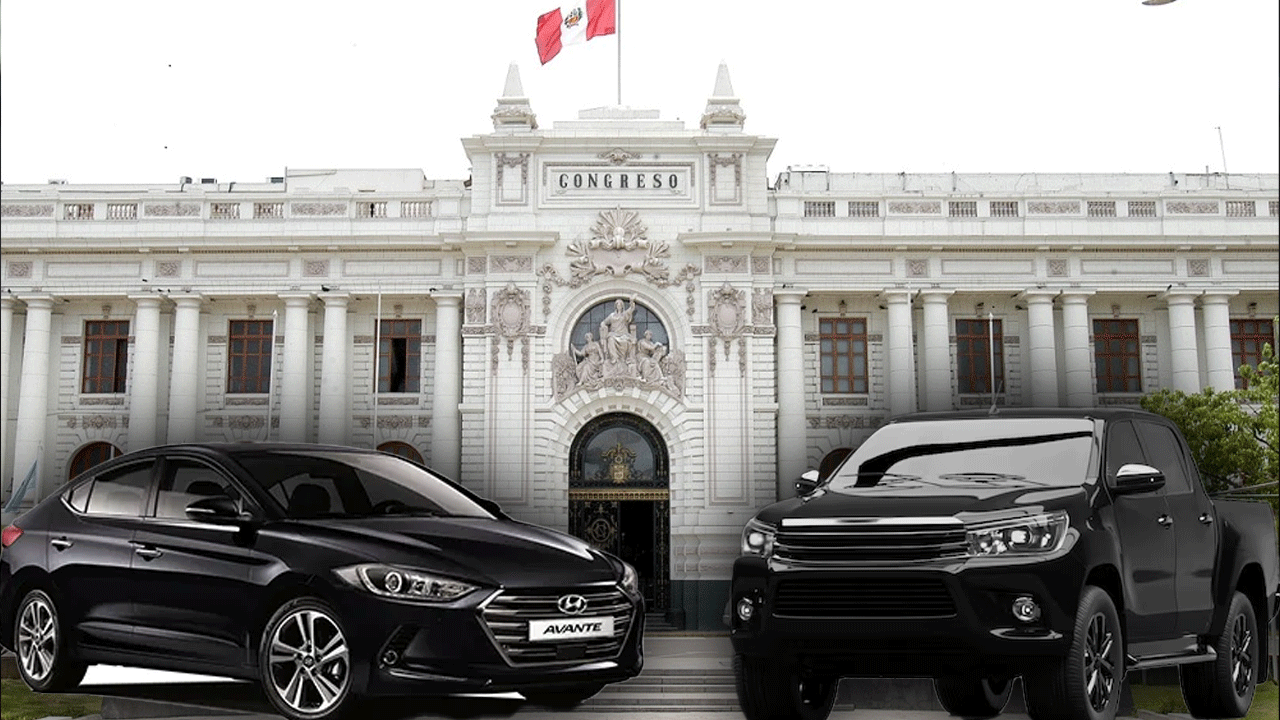 Congreso compra 10 vehículos del año