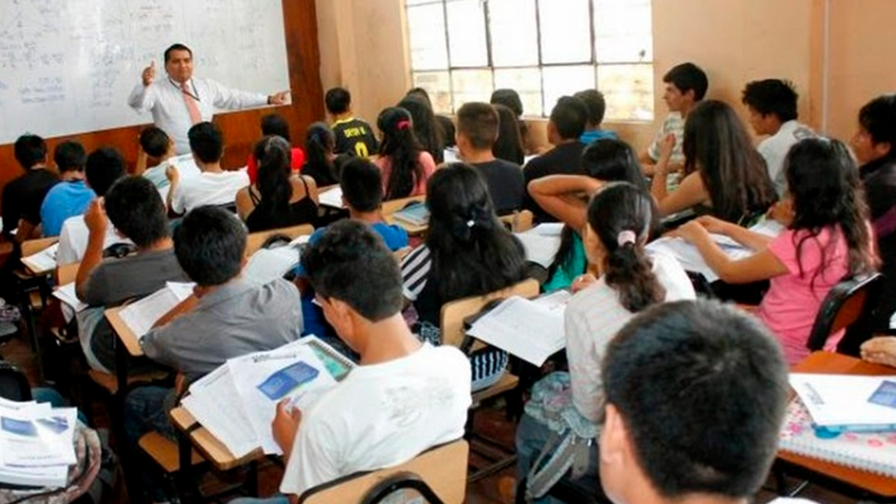Solo el 11.3 % de escolares de secundaria logra una adecuada comprensión lectora