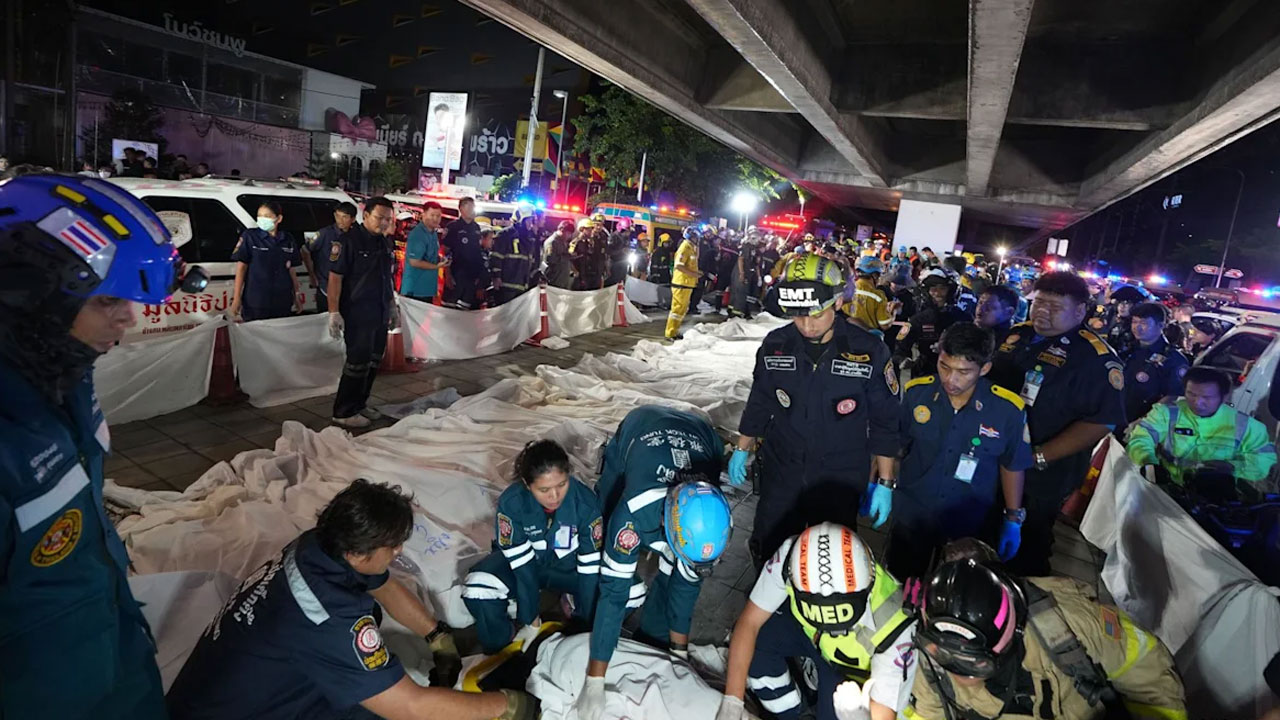 Incendio en bar de Bangkok deja 27 muertos e investigan presunta negligencia