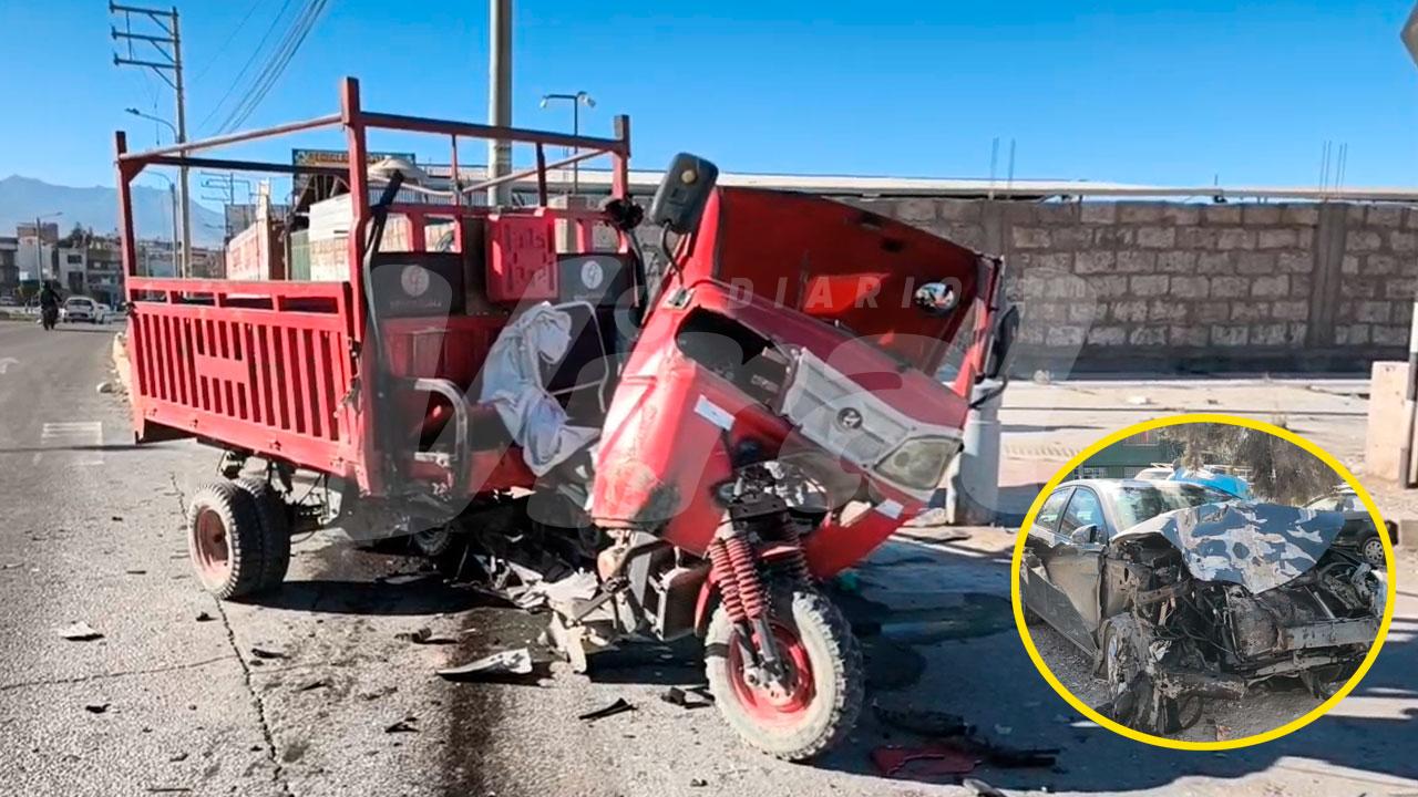 Dos conductores heridos tras choque entre motocarga y automóvil en Cerro Colorado