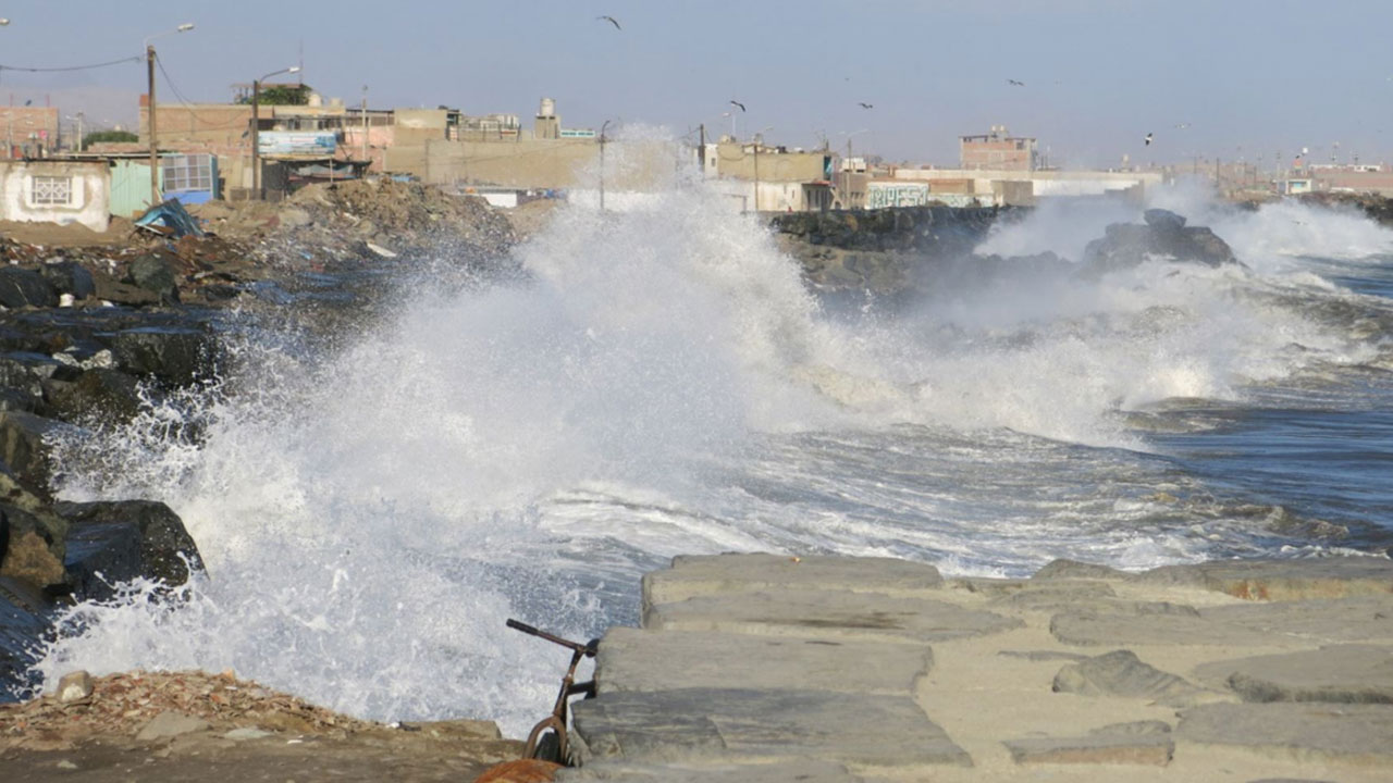 Advierten de oleaje anómalo
