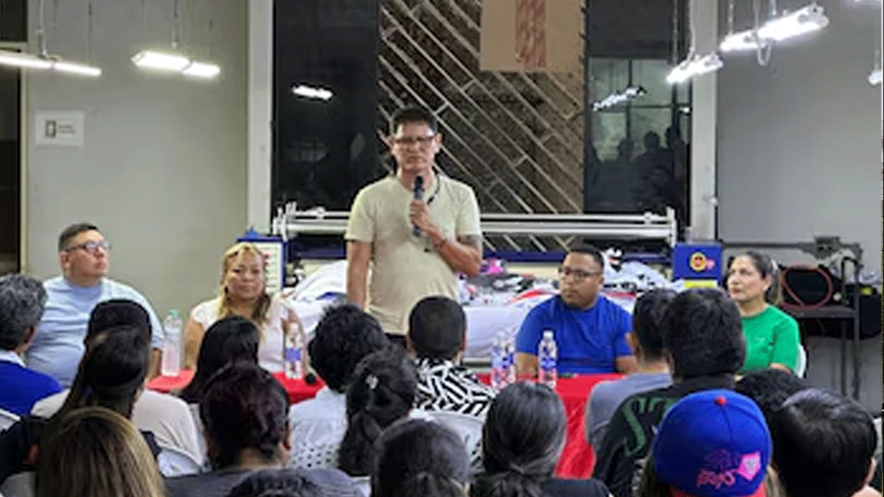 Acusa a ministro de Producción de encubrimiento