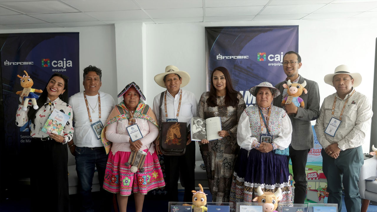 Caja Arequipa presenta libros que inspiran a emprendedores 