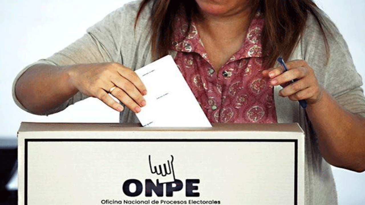 ONPE descarta fraude electoral y atribuye actas idénticas a errores de digitación