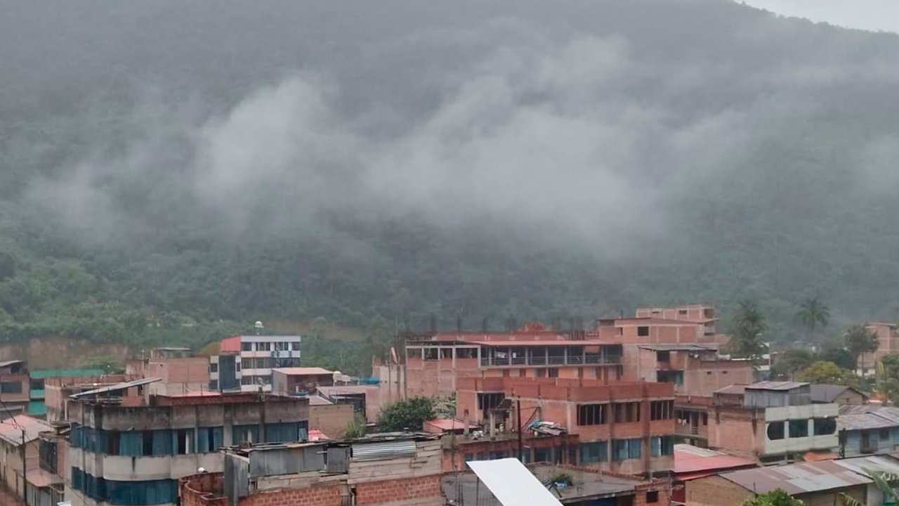Senamhi alerta por lluvias, tormentas eléctricas y vientos fuertes en Puno