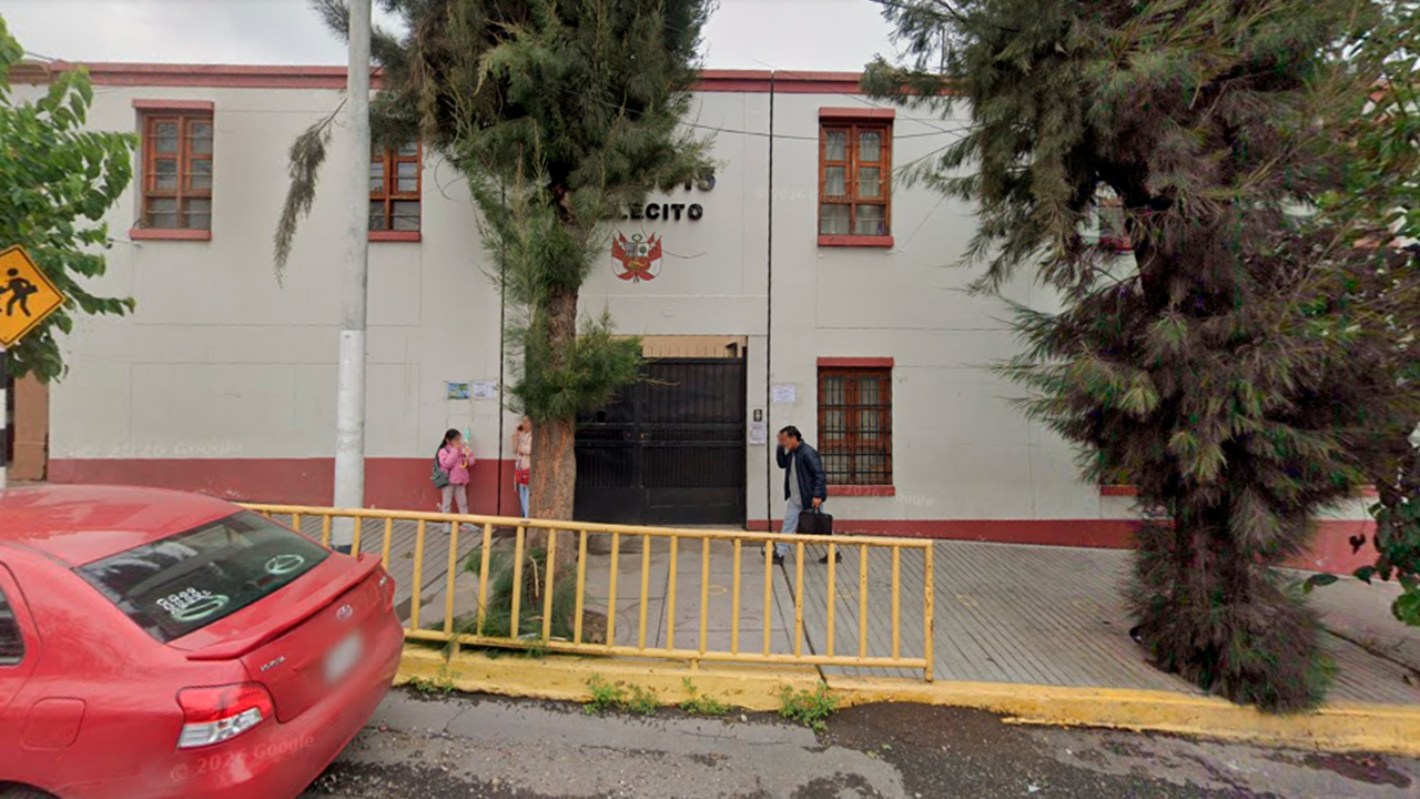 Colegio de Arequipa alerta riesgo sanitario para 180 alumnos por falta de almacén