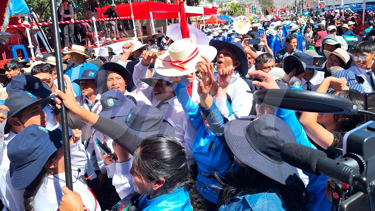 Colegios Juana Cervantes y Honorio Delgado participarán en el desfile cívico militar tras ganar 