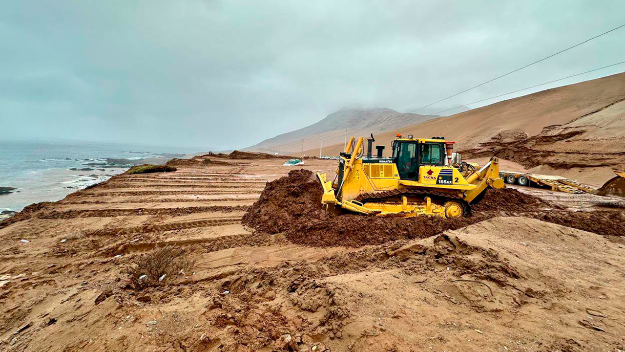 Tacna pide al MTC habilitar rutas alternas tras bloqueos por huaicos