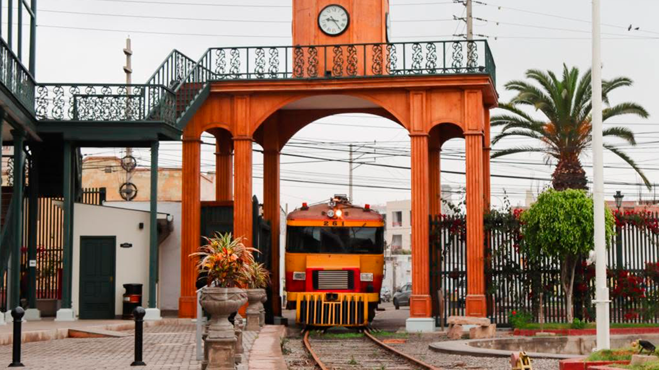 Tacna busca modernizar el ferrocarril hacia Arica con locomotoras y vagones de Caltrain
