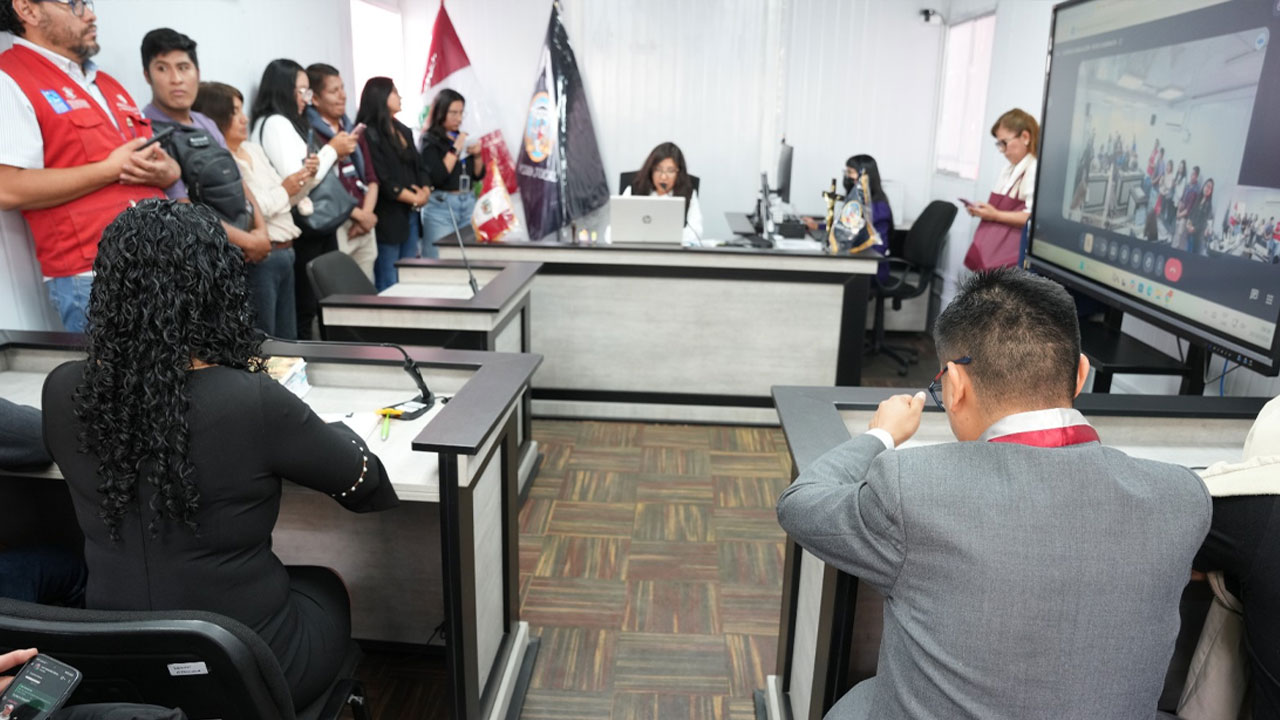Arequipa: periodistas conocen cómo funciona la justicia rápida contra la delincuencia