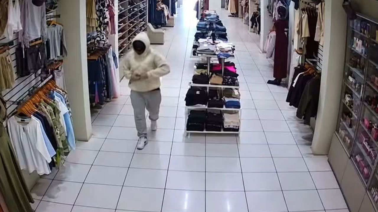 Camaná: delincuente roba S/10 mil en segundos
