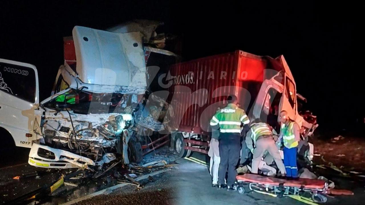 Violento choque deja conductor con brazo amputado