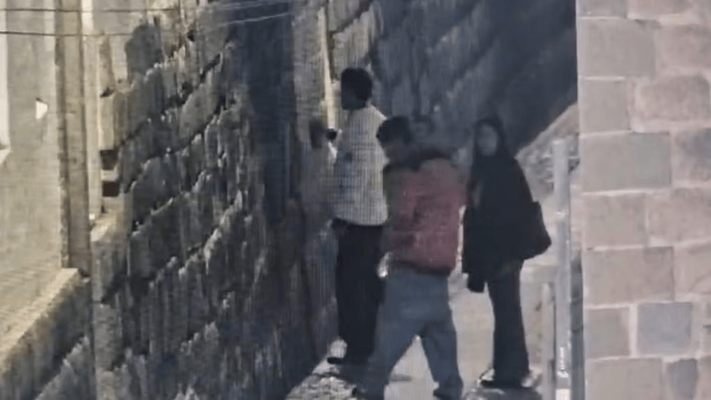 Cusco: liberan a jóvenes acusados de pintar muro inca del templo Aqlla Wasi