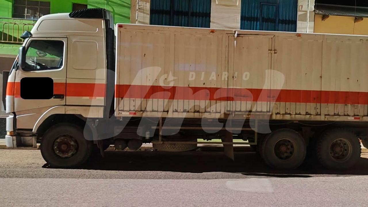 Intervienen camión con material aurífero en Puno