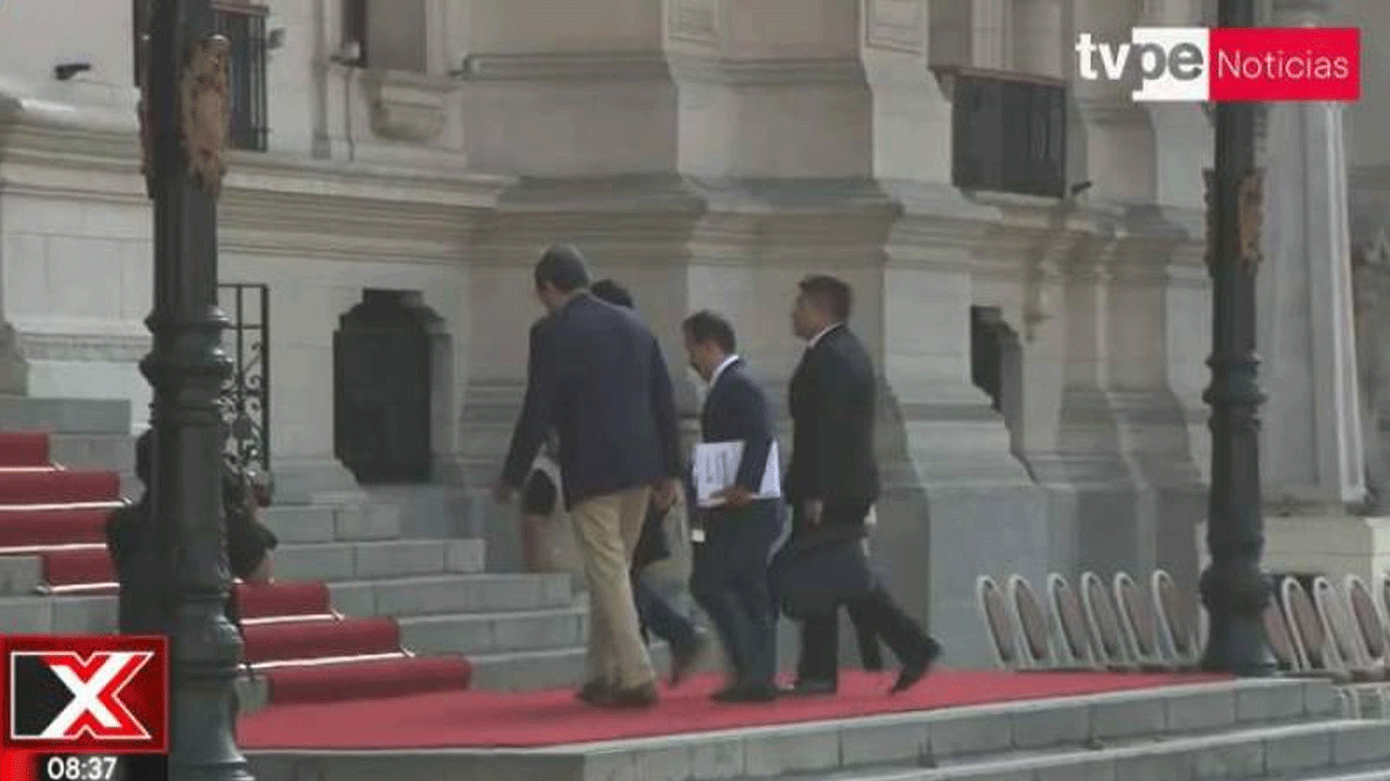 Jerí declara ante Fiscalía por caso Chifagate