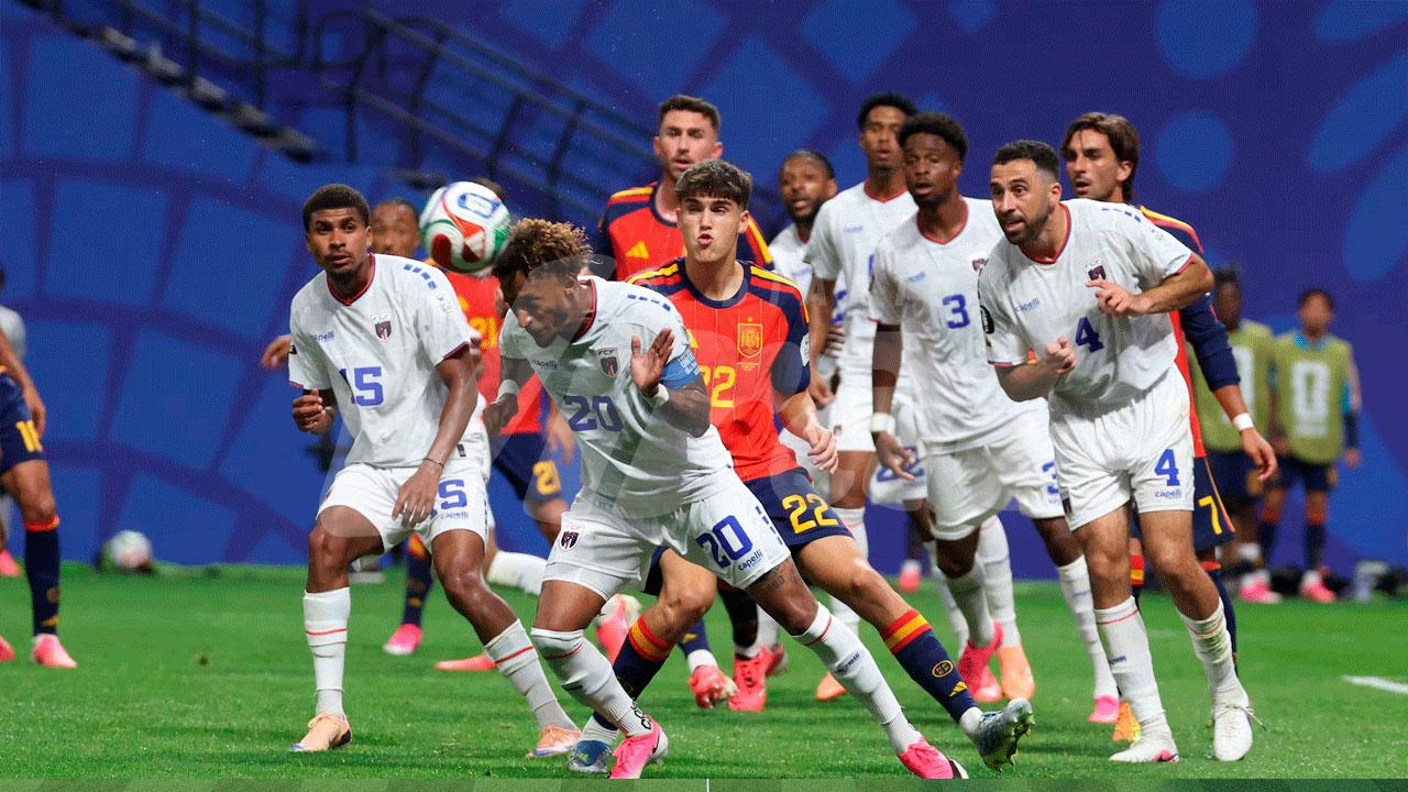 Bélgica salva un empate ante Egipto en su debut mundialista
