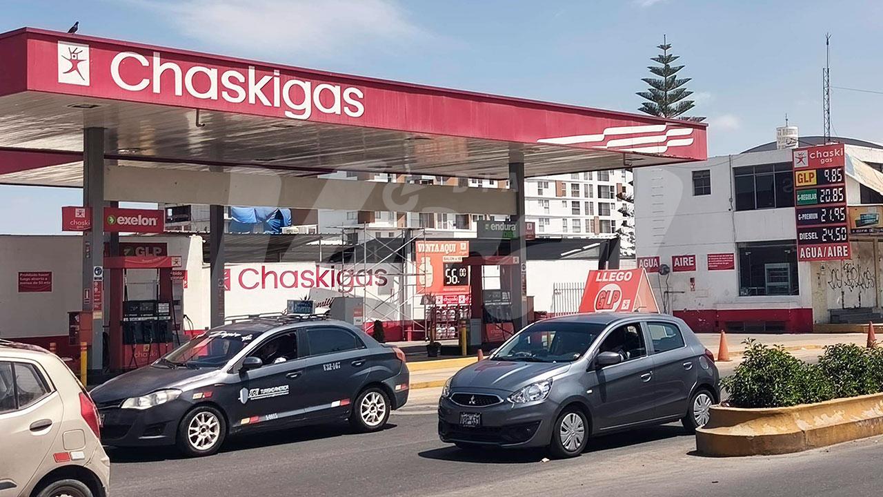Precio de combustibles líquidos registran incremento promedio de S/3 en estaciones de servicio