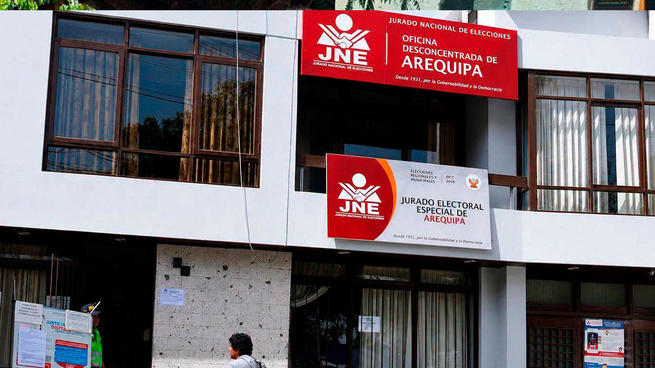 Se presentaron 37 tachas ante el JEE Arequipa y 34 consiguieron su declaratoria de infundada