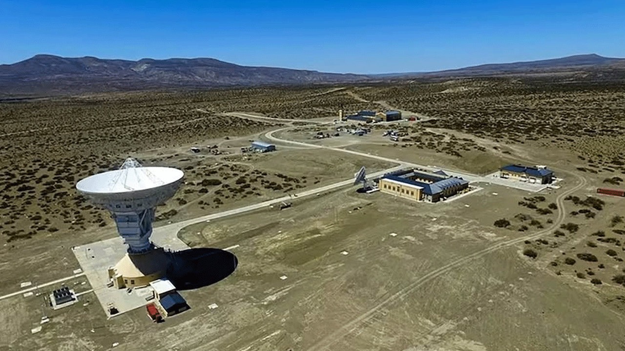 Alerta en América Latina: informe del Congreso de EE.UU. advierte expansión de infraestructura espacial china con posible uso militar